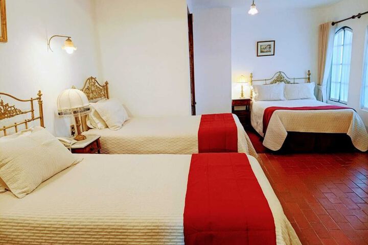 Room 14 of 70