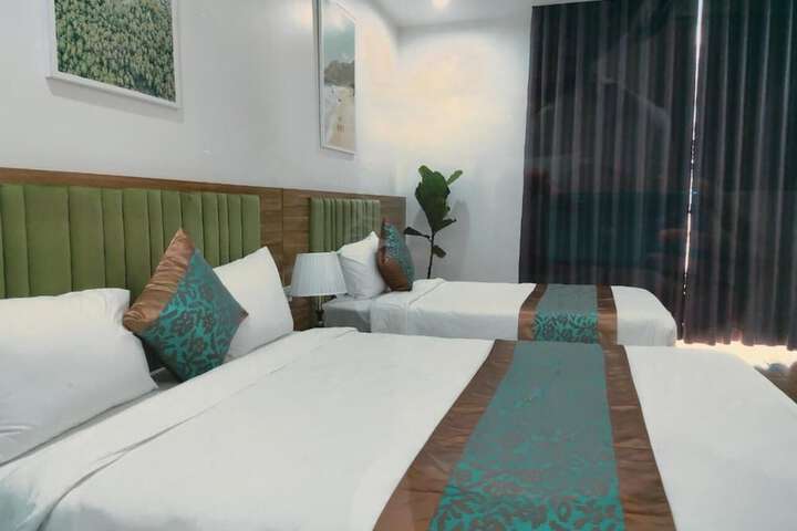 Room 15 of 29