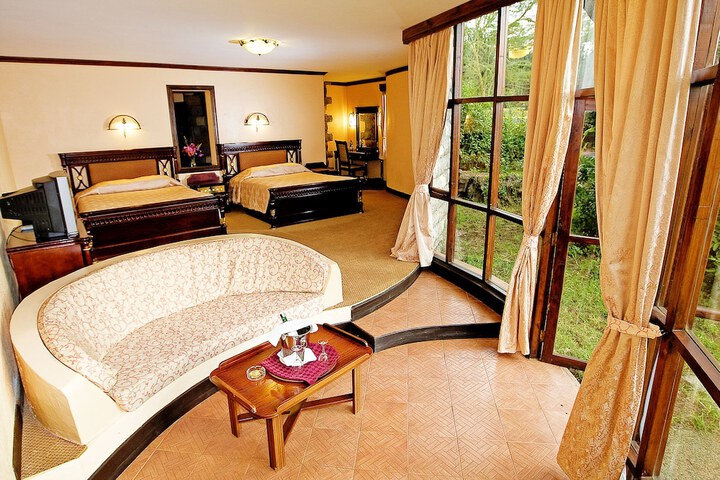 Room 3 of 20
