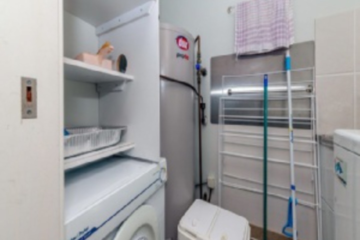 Laundry 141 of 216