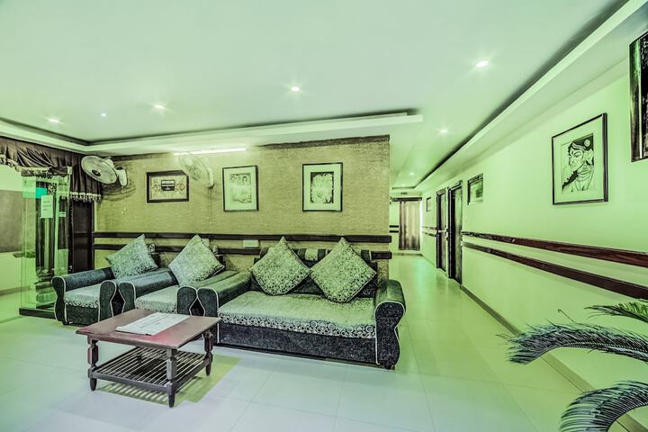 Hotel Interior 1 of 27