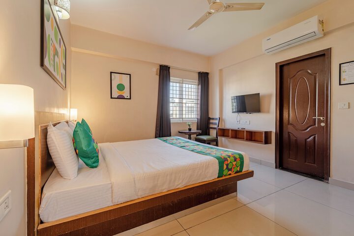 Room 16 of 47