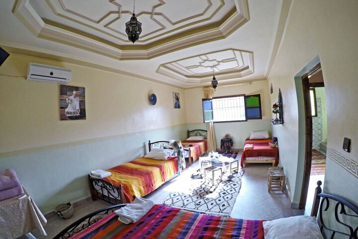 Room 16 of 23