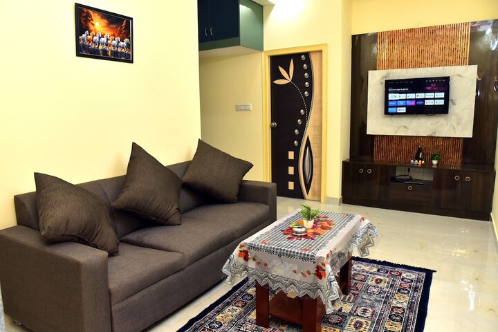 Room 15 of 26