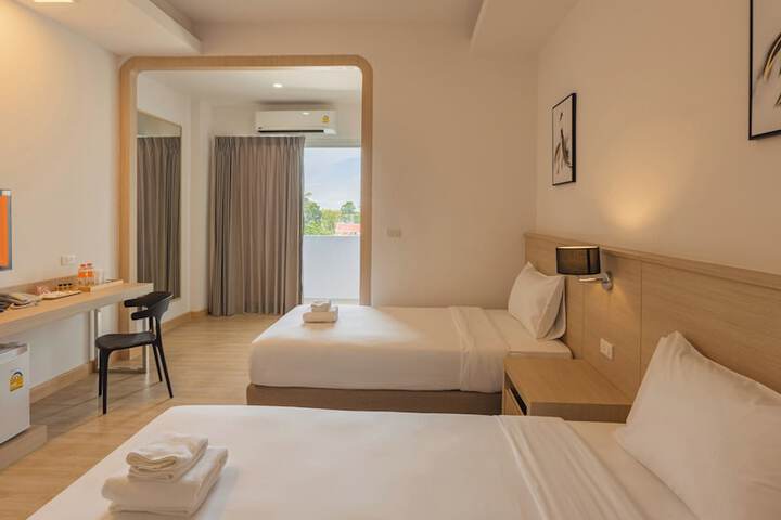 Room 7 of 34
