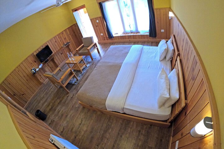 Room 22 of 72