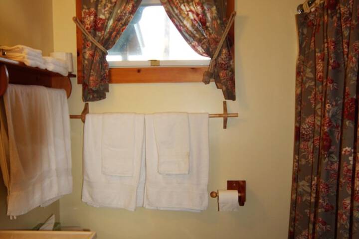 Room 13 of 46