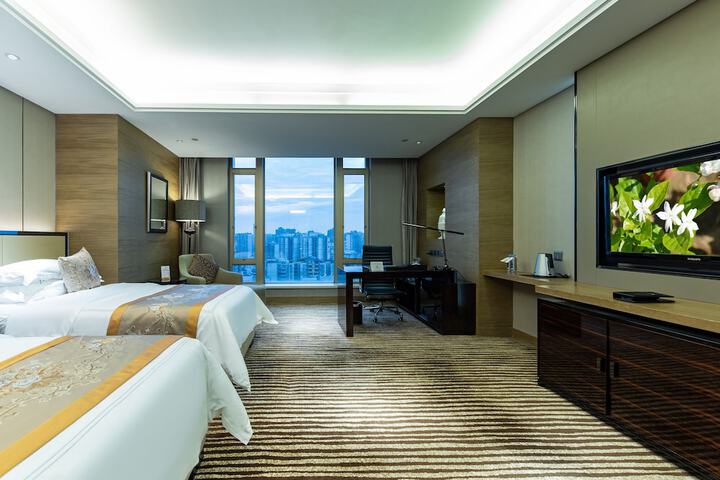 Room 9 of 216