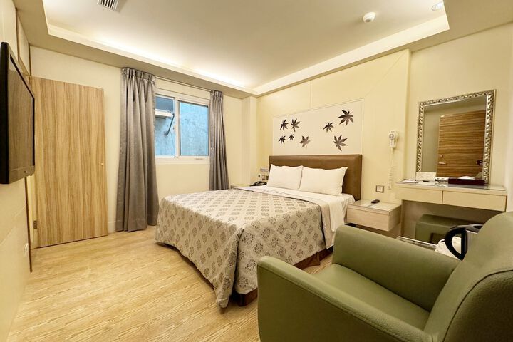 Room 55 of 160