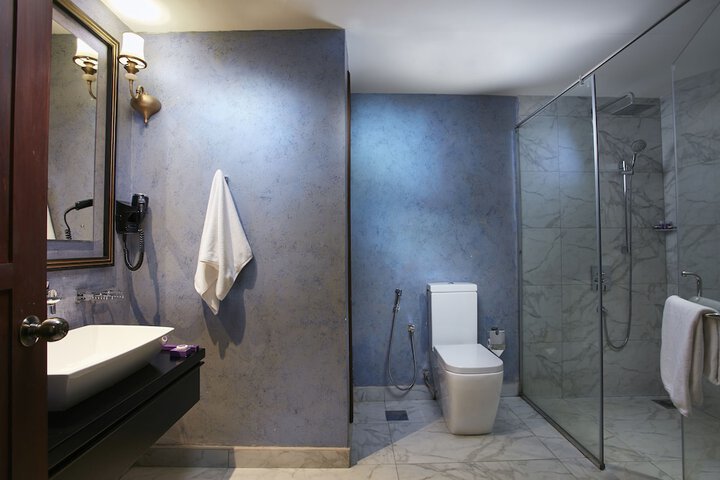 Room 35 of 113