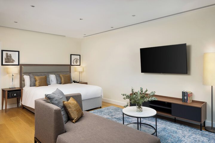 Room 97 of 347