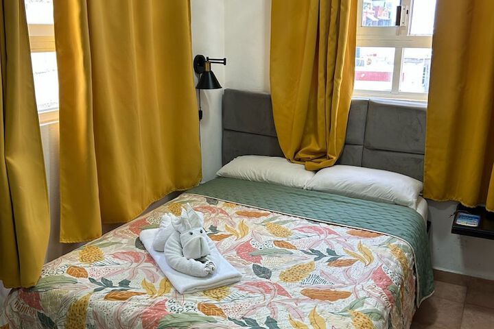 Room 76 of 137