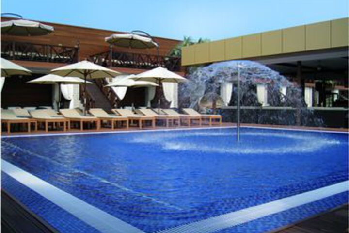 Pool 65 of 87