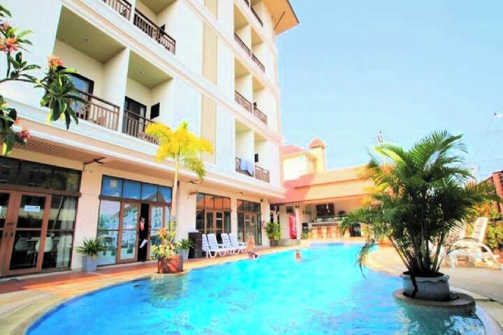 Hotel with Pool