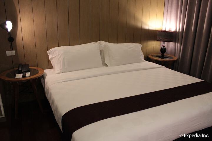 Room 19 of 110