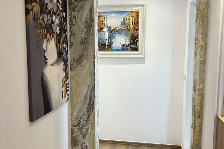 Room 48 of 191
