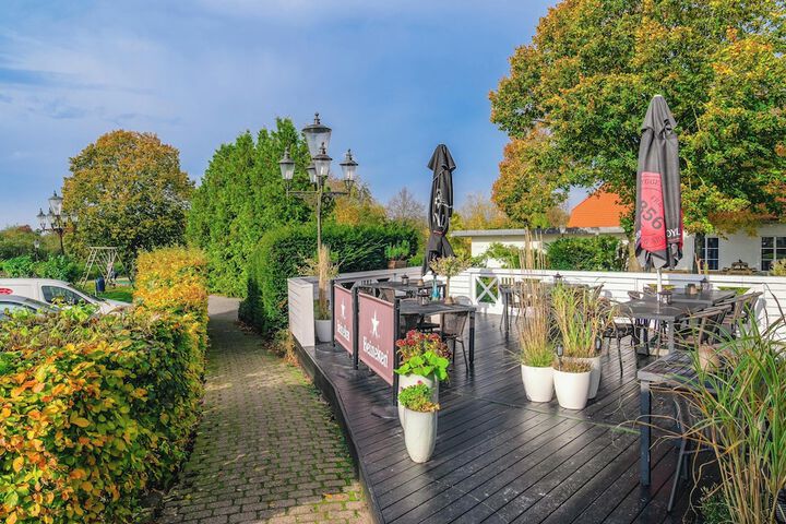 Terrace/Patio 54 of 64