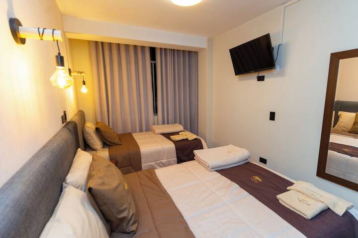 Room 7 of 37