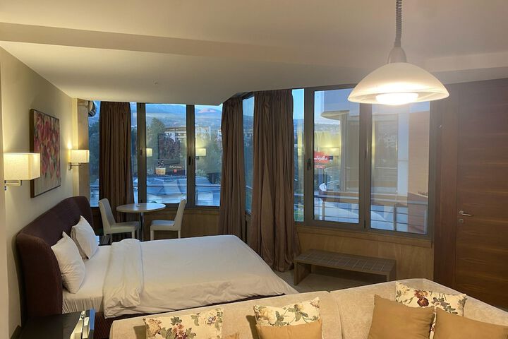 Room 22 of 53