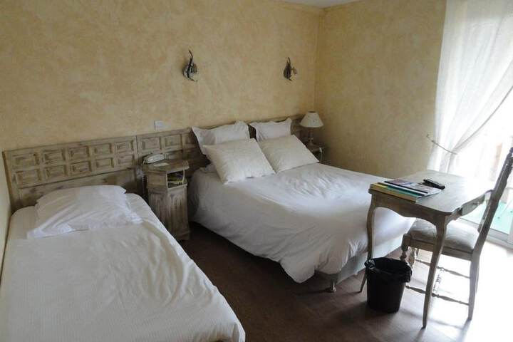Room 12 of 55