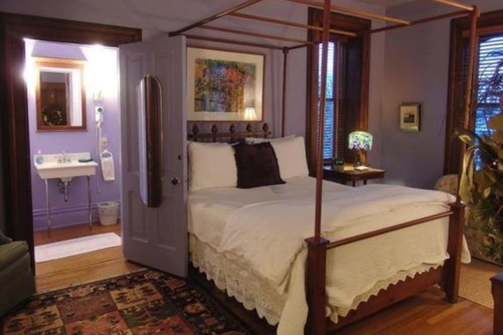 Room 15 of 43