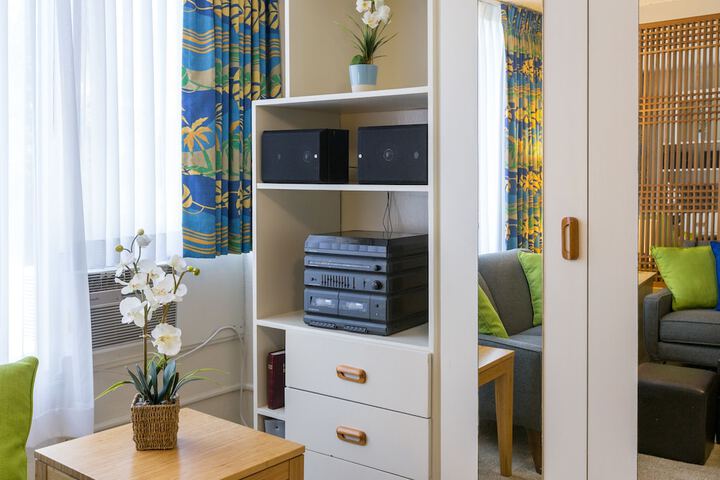 Room amenity
