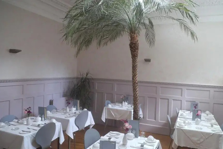 Dining 12 of 12