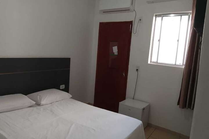 Room 9 of 41