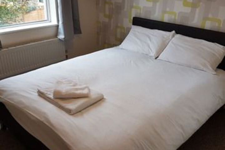 Room 16 of 29