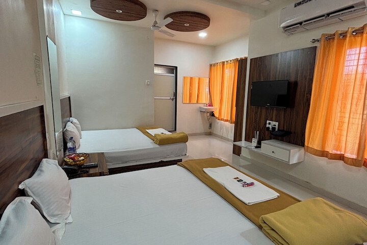 Room 63 of 109