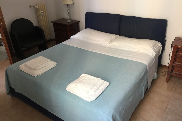 Room 3 of 19