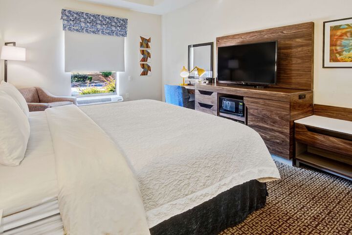 Room 8 of 29
