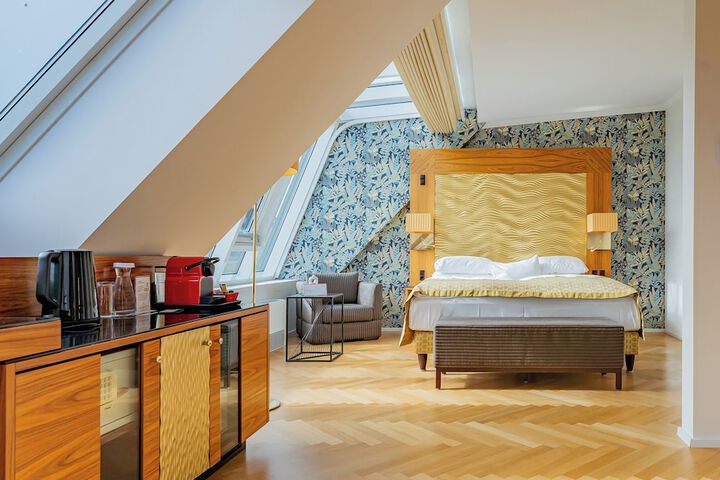 Room 39 of 111