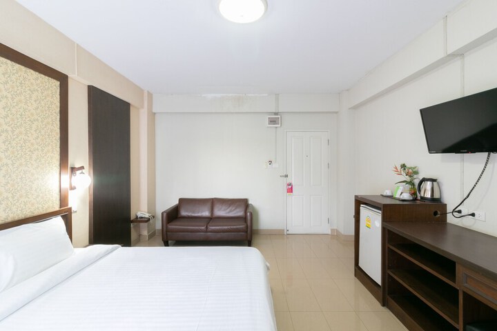 Room 8 of 57