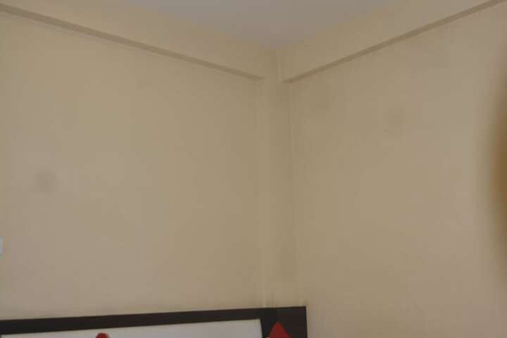 Room 3 of 20