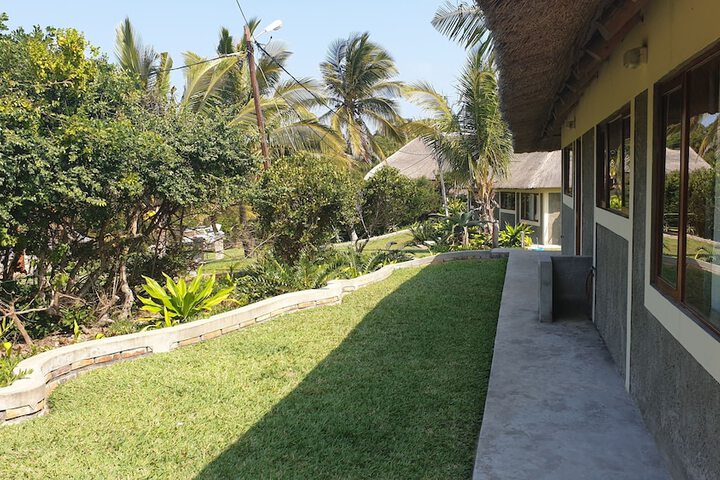 Hotel Exterior 1 of 69