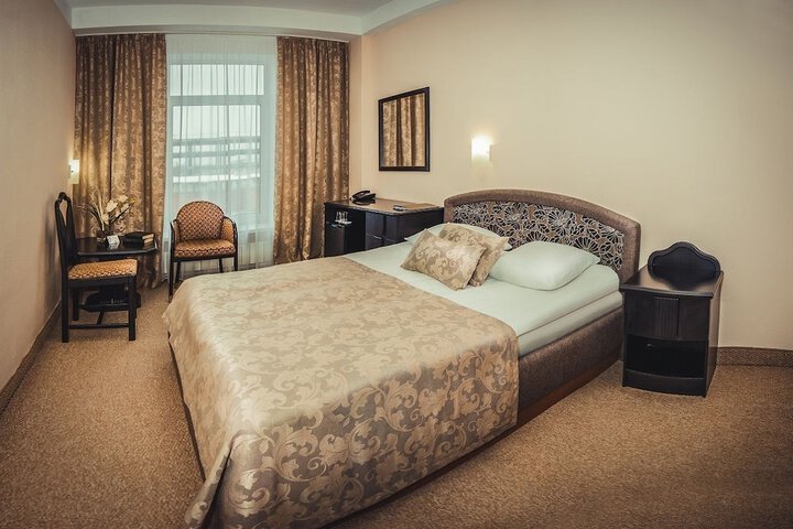 Room 34 of 81