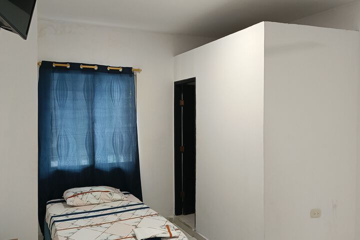 Room 22 of 25