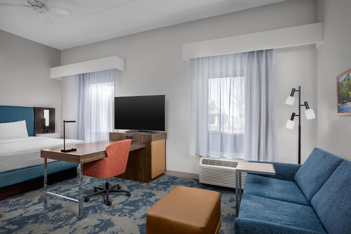 Room 5 of 37