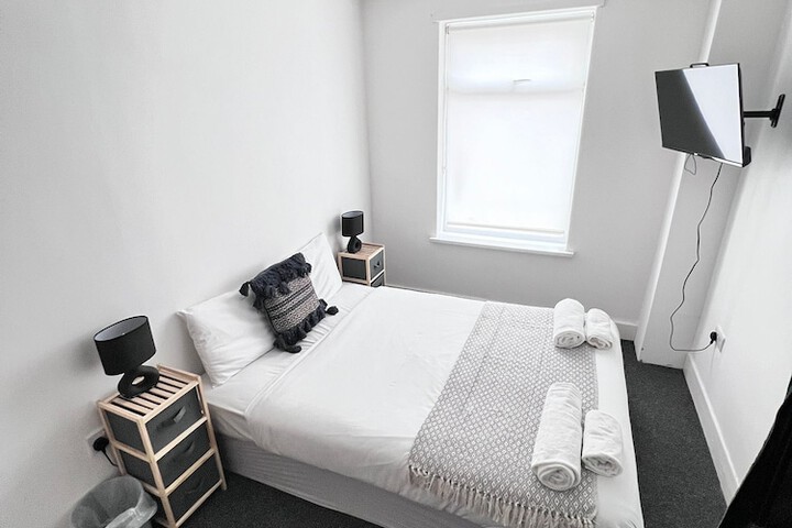 Room 19 of 112