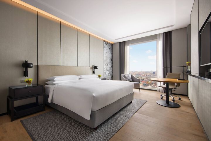 Room 21 of 125