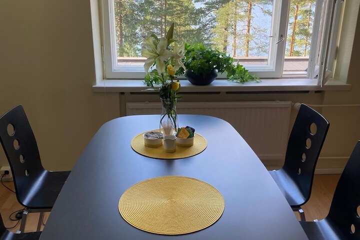 Room 26 of 105