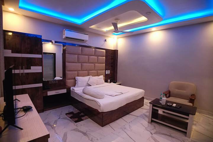 Room 21 of 56