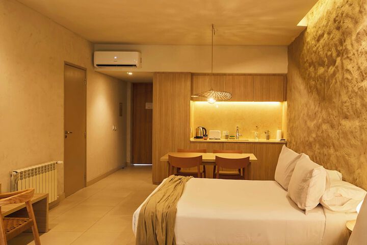 Room 13 of 41