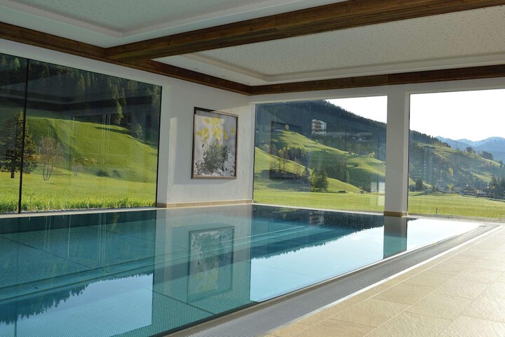 Pool 87 of 143