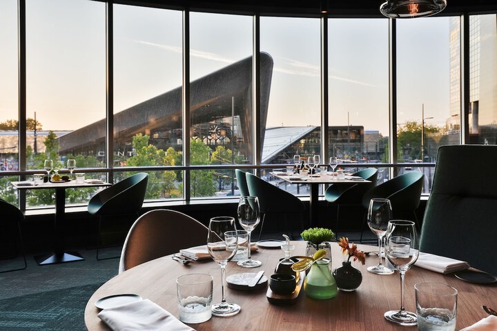 Dining 42 of 69