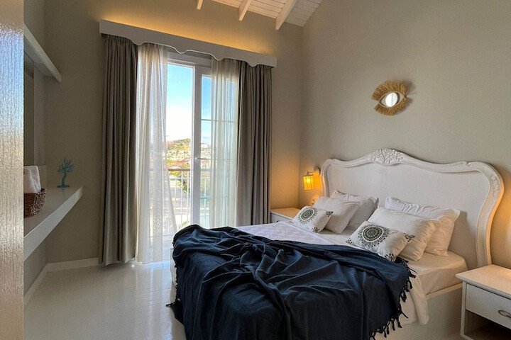 Room 25 of 72
