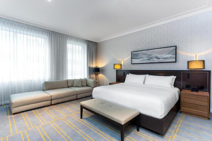 Double Classic King Bed