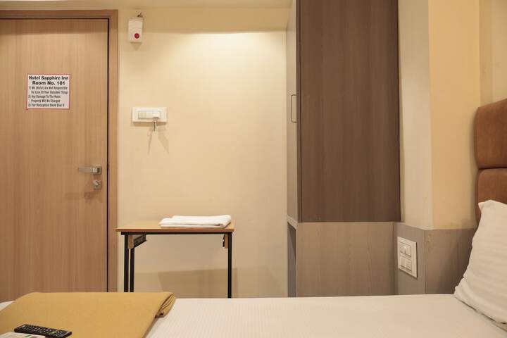 Room 19 of 49