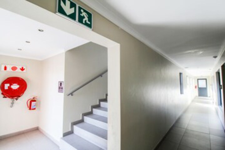 Ballroom/Hall 23 of 57